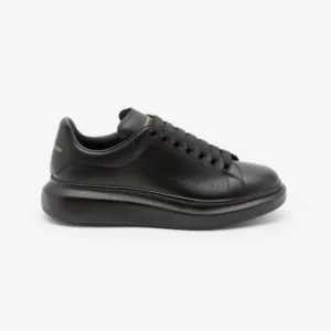 Alexander McQueen Oversized Sneaker Preto com Branco