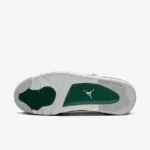 Air Jordan 4 Retro Oxidized Green - verde e branco (1)