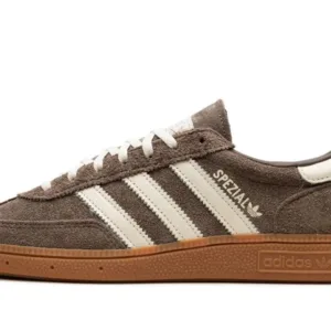 Handball Spezial Earth Strata Gum (2)