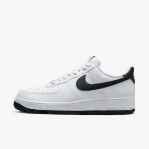 Nike Air Force 1 Low Branco com Swoosh Preto