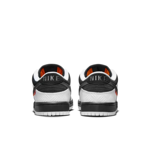 Nike SB x TIGHTBOOTH Dunk Low Pro Black and White Preto Branco Premium